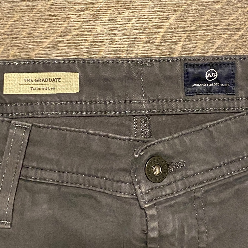 AG Graduate Tailored Leg Jean